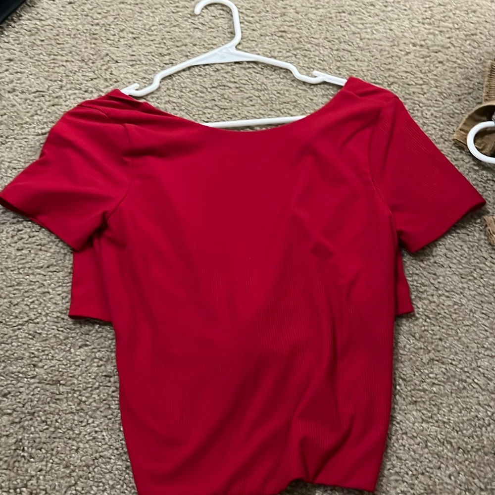 Womens hollister red top